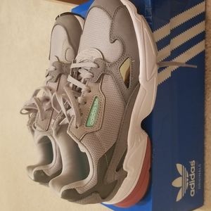Falcon suede gray Adidas 7